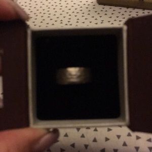 Beautiful mans ring size 8.5